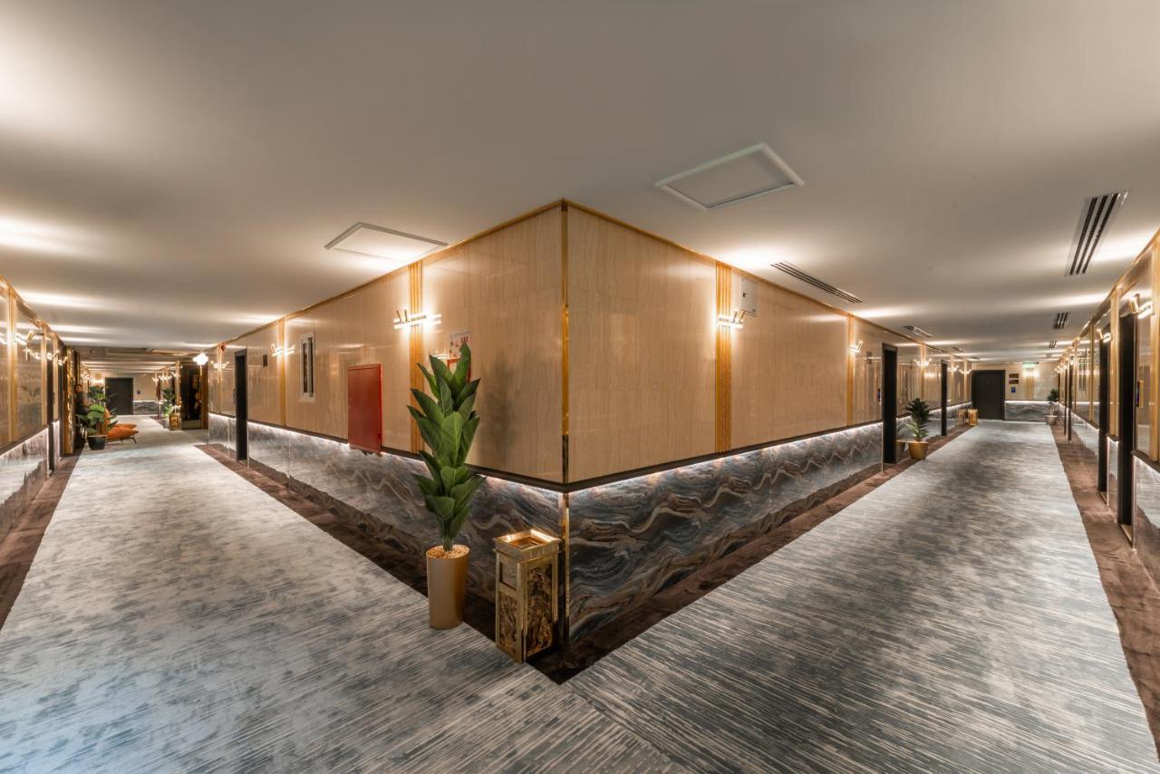 Ross Hotel Riyad Extérieur photo