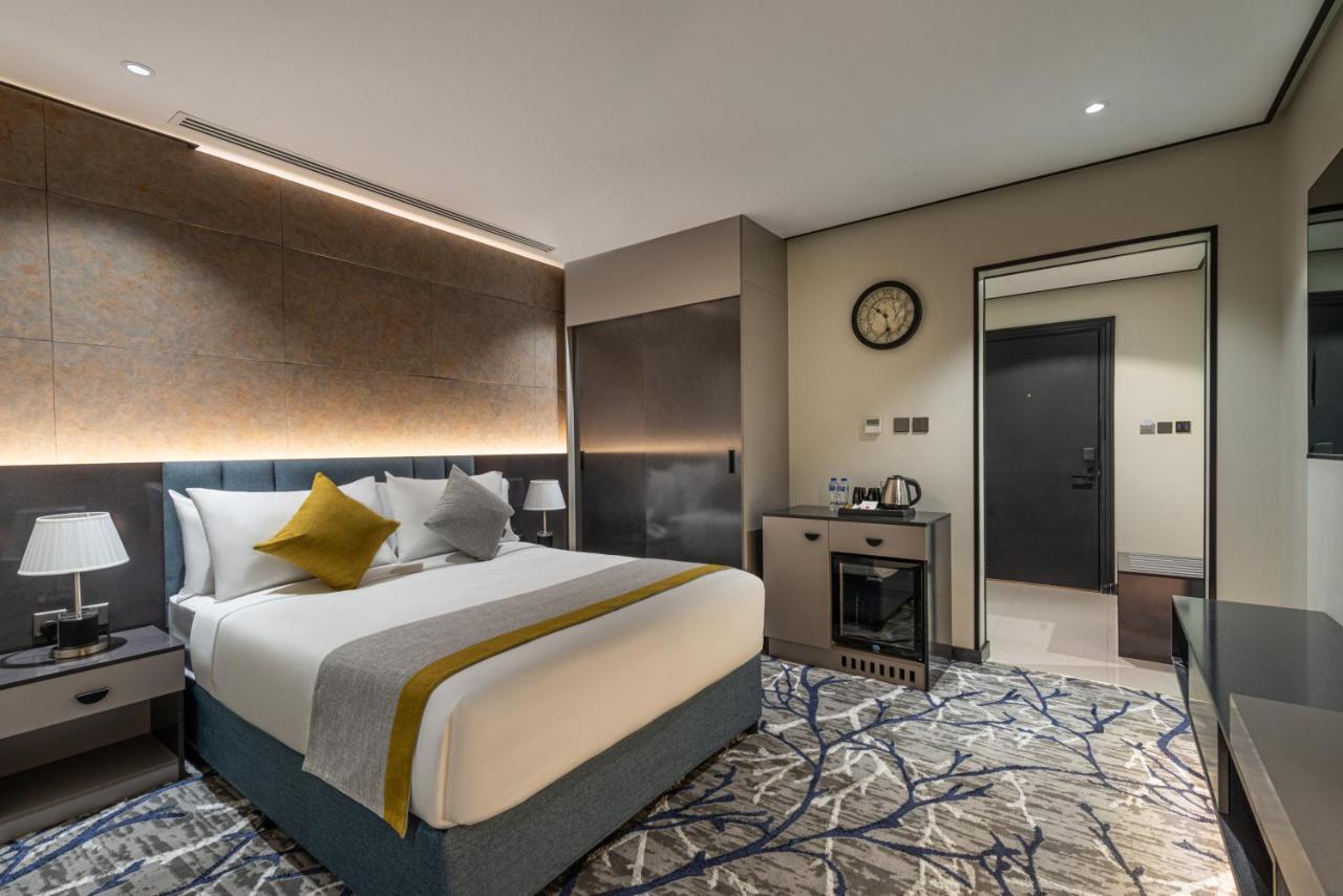 Ross Hotel Riyad Extérieur photo